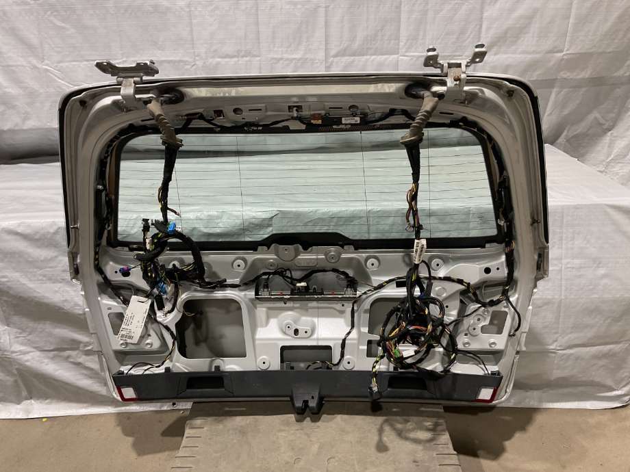 Bakluke til Mercedes E-Klasse 2013-2016 (Fase 2) (W212) (W212) (MERCEDES|A 212 740 01 05|)