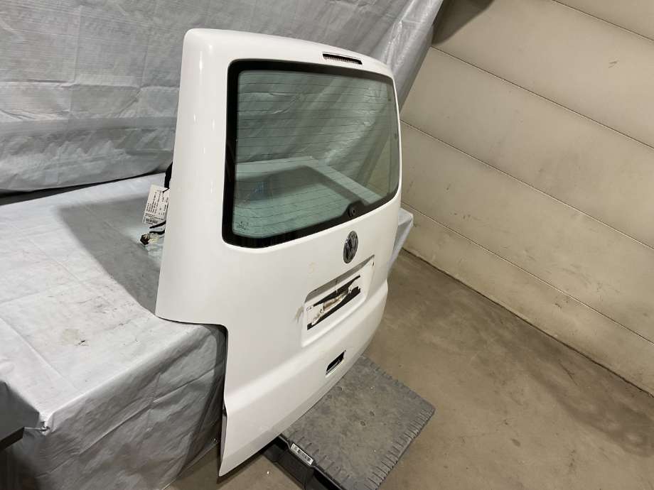 Bakluke til VW Transporter / Caravelle 2009-2015 (Fase 2) (T5) (T5) (VOLKSWAGEN|7E0 827 025 F|)