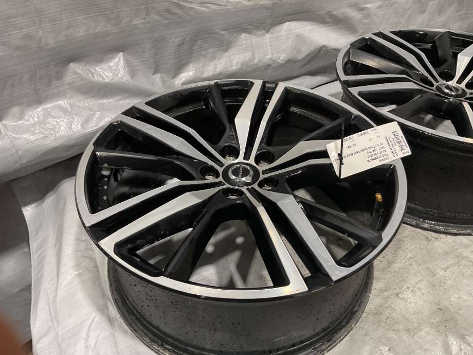 Felg aluminium til Volvo V60 / V60 CC 2018-->> (Type II) (VOLVO|32143050||1 STK ALU FELG)