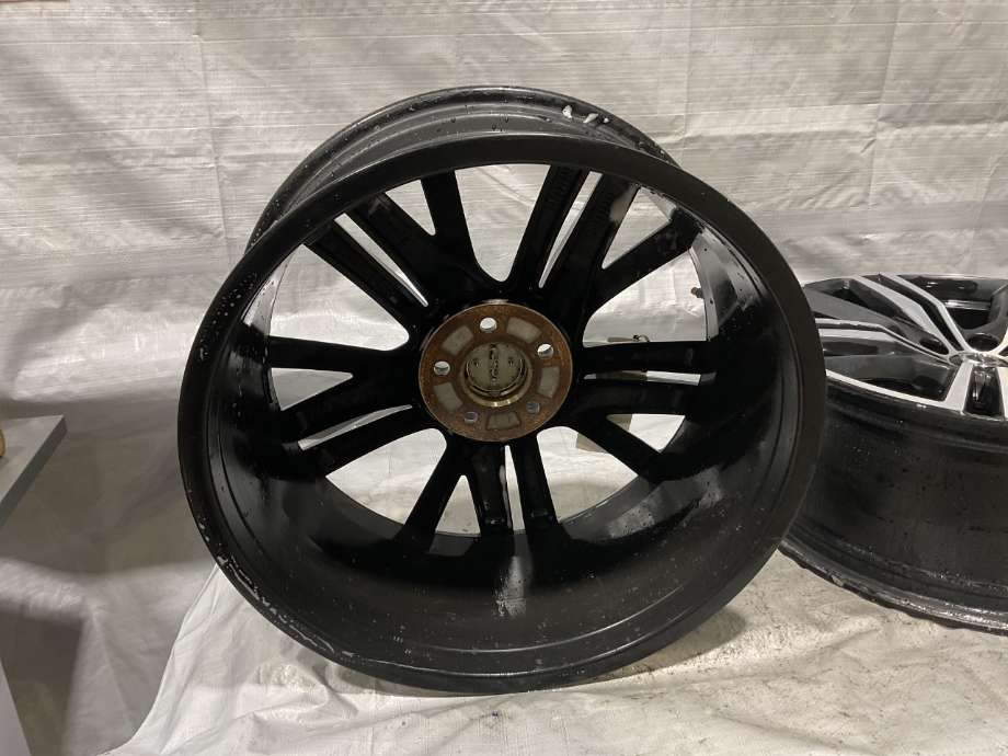 Felg aluminium til Volvo V60 / V60 CC 2018-->> (Type II) (VOLVO|32143050||1 STK ALU FELG)