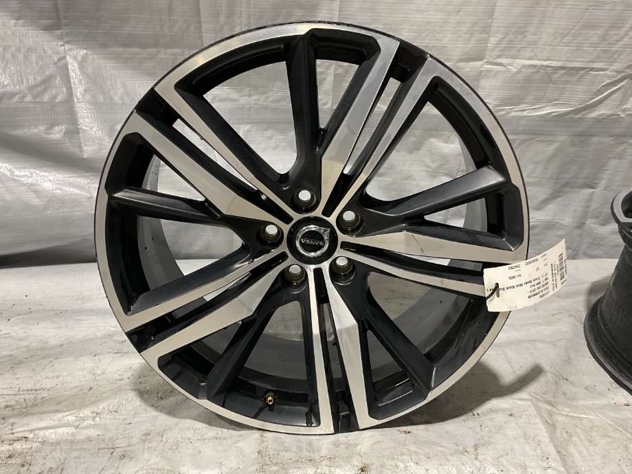 Felg aluminium til Volvo V60 / V60 CC 2018-->> (Type II)  (VOLVO|32143050||1 STK ALU FELG)