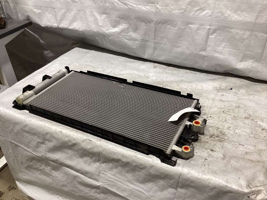 Aircondition radiator til Volvo V60 / V60 CC 2018-->> (Type II)  (VOLVO|32339858|)