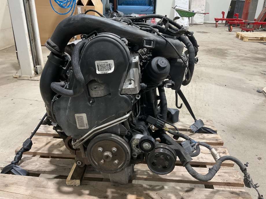 Motor diesel til Volvo XC60 2008-2013 (Type I, Fase 1) (VOLVO|36001936|D5244T17|)