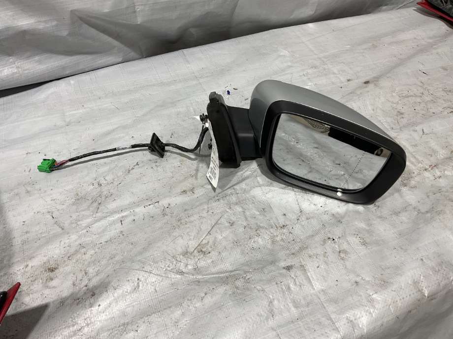 Speil høyre til Volvo XC60 2008-2013 (Type I, Fase 1) (VOLVO|31371142|)