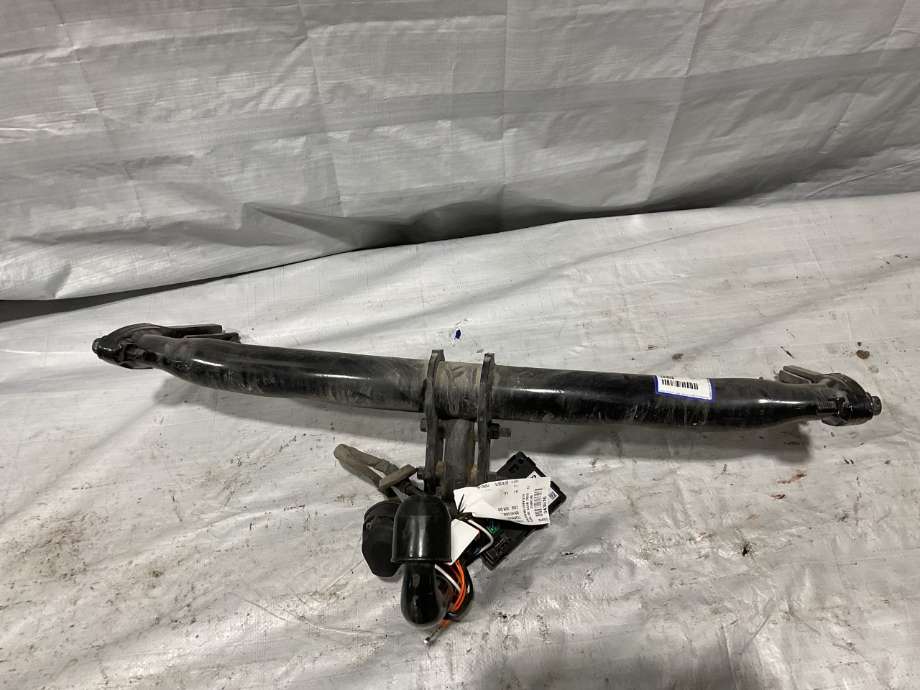 Hengerfeste til Volvo XC60 2008-2013 (Type I, Fase 1)  (VOLVO|31359730|)