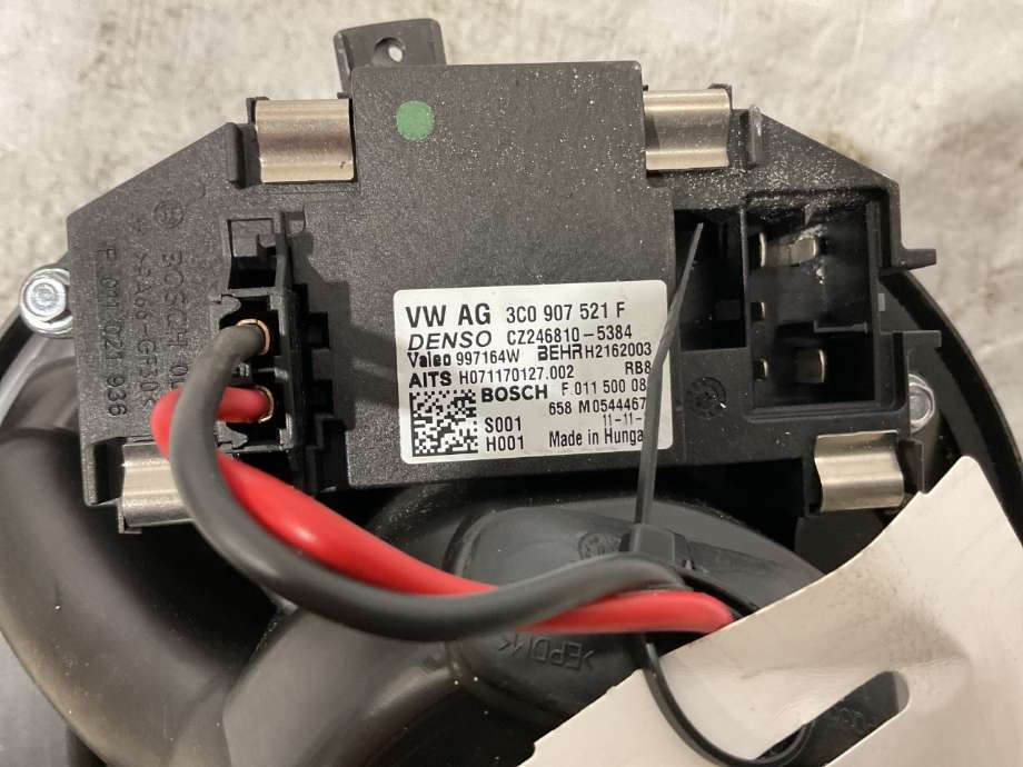Varmeapparat motor til VW Golf VI 2008-2012  (VOLKSWAGEN|1K1 820 015 L|)