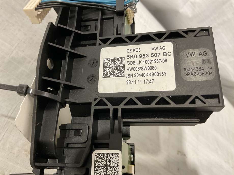 Bryter combi til VW Golf VI 2008-2012 (VOLKSWAGEN|5K0 953 513 M|)