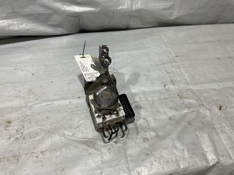 ABS sentral til VW Golf VI, 2008-2012 (VOLKSWAGEN|1K0 614 517 DE)