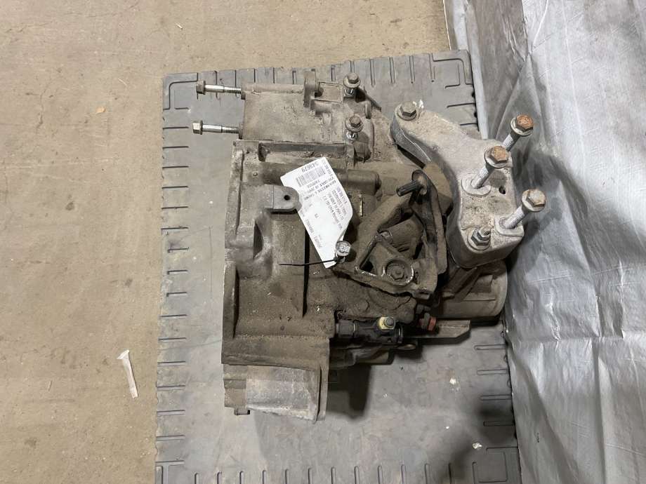 Girkasse manuell 6-trinn til VW Golf VI 2008-2012  (VOLKSWAGEN|02Q 300 013 R|)