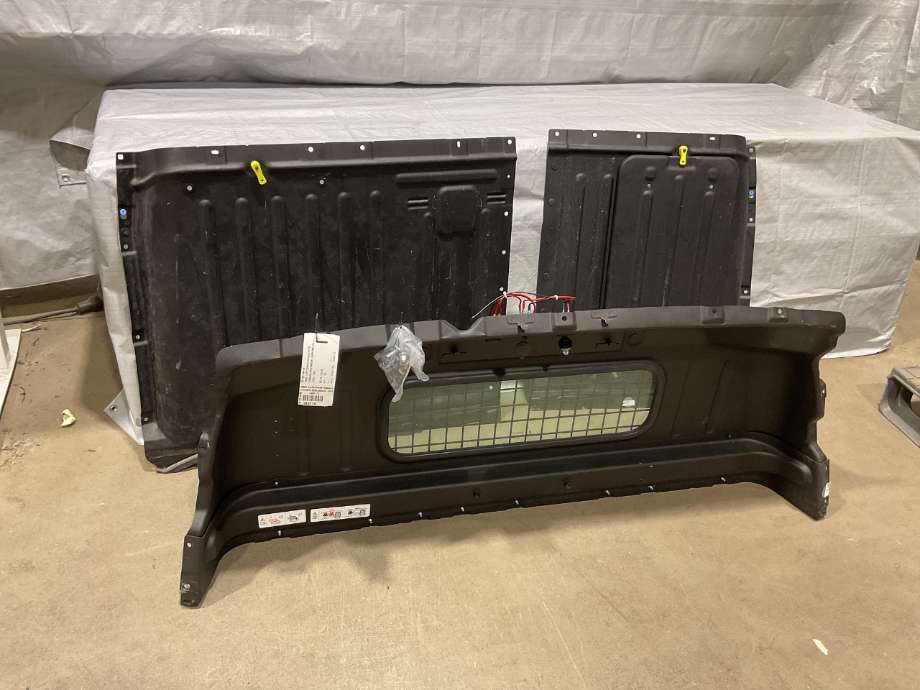 Bagasjerom hundegitter til Citroën Berlingo 2019-->> (Type III)  (CITROEN|98 199 340 80|98 190 255 80|98 229 492 80)