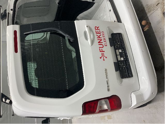 Dør venstre bak varebil til Citroën Berlingo 2019-->> (Type III) (CITROEN|98 204 368 80|)