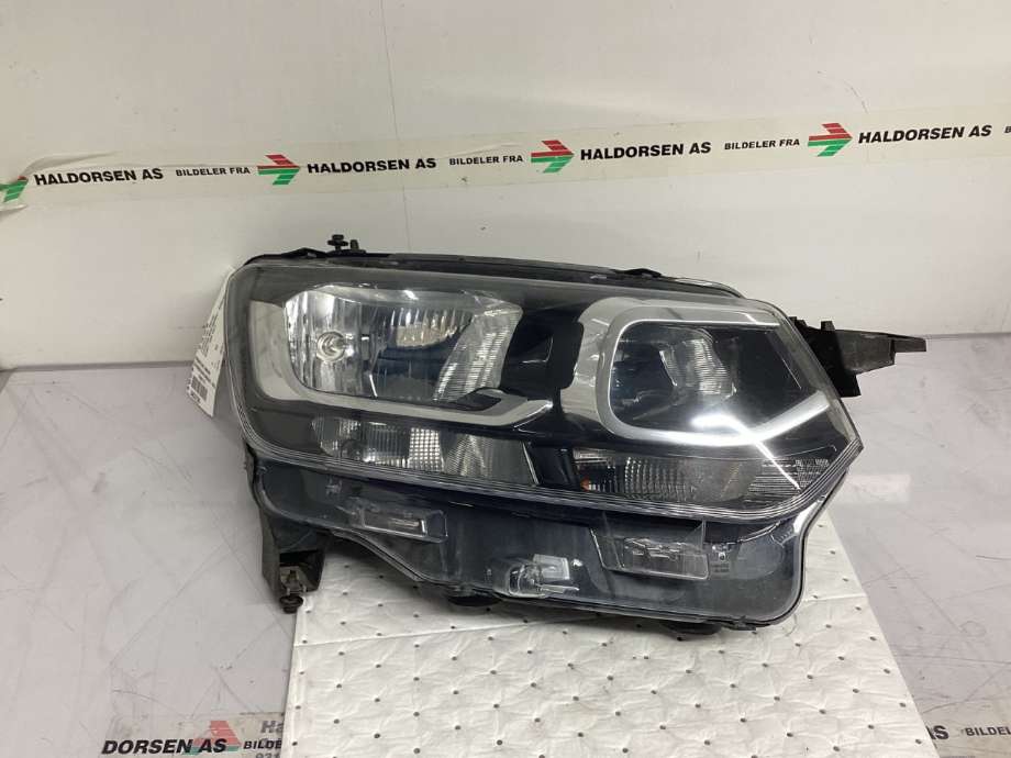 Frontlykt høyre halogen til Citroën Berlingo 2019-->> (Type III)  (CITROEN|98 168 247 80|)