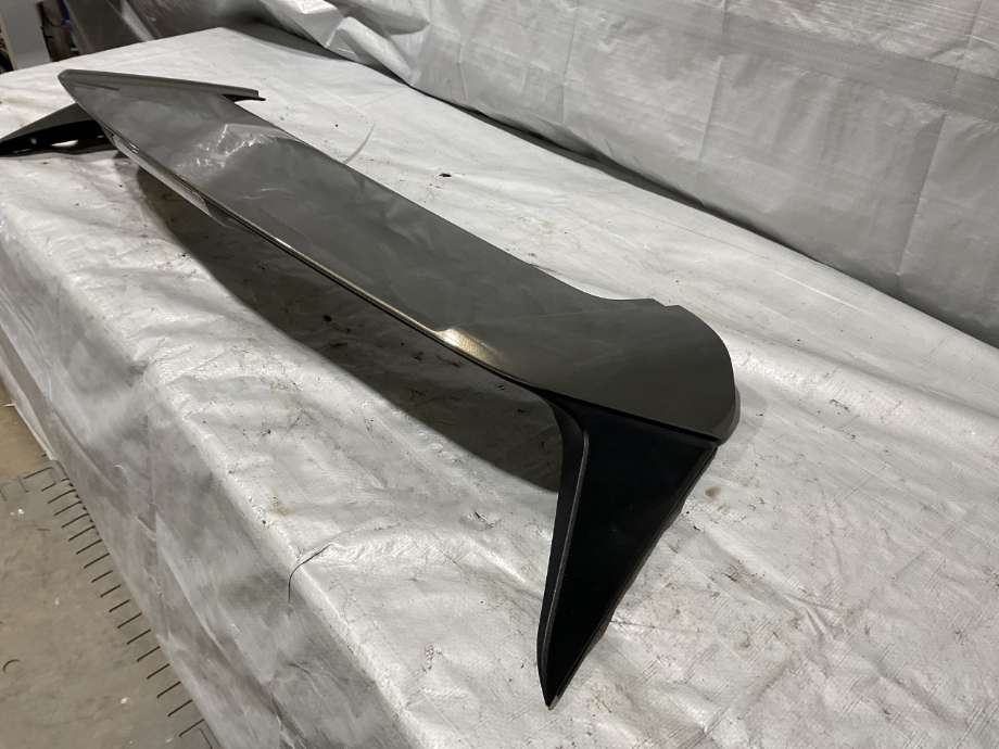 Spoiler bakluke til Toyota Yaris Cross (SUV) 2021-->>  (TOYOTA|760850D910|)