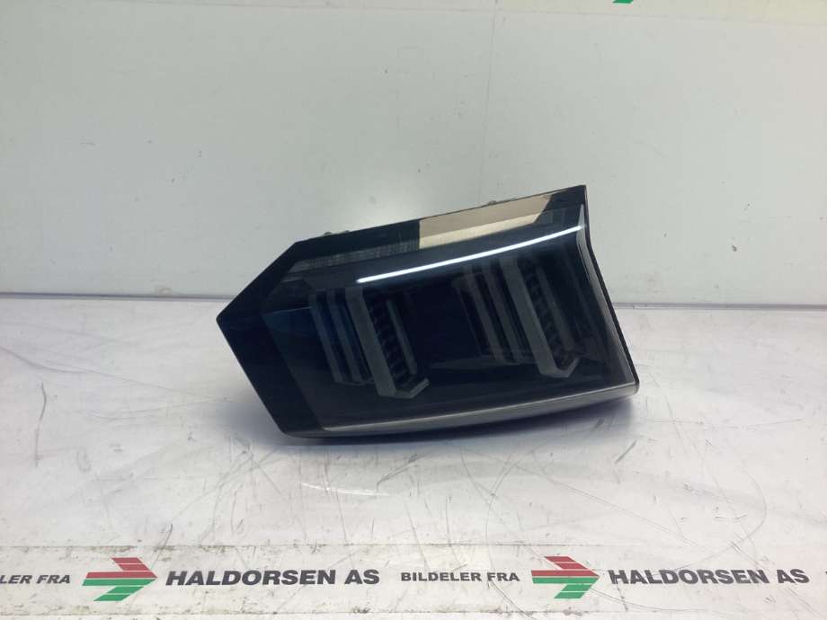 Baklykt venstre indre til Peugeot 5008, 2017-->> (Type II)  (PEUGEOT|98 110 278 80)
