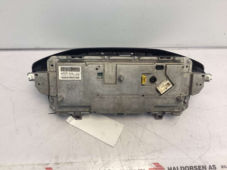 Instrumentpanel til Peugeot 5008 2017-->> (Type II) (PEUGEOT|98 452 451 80|)