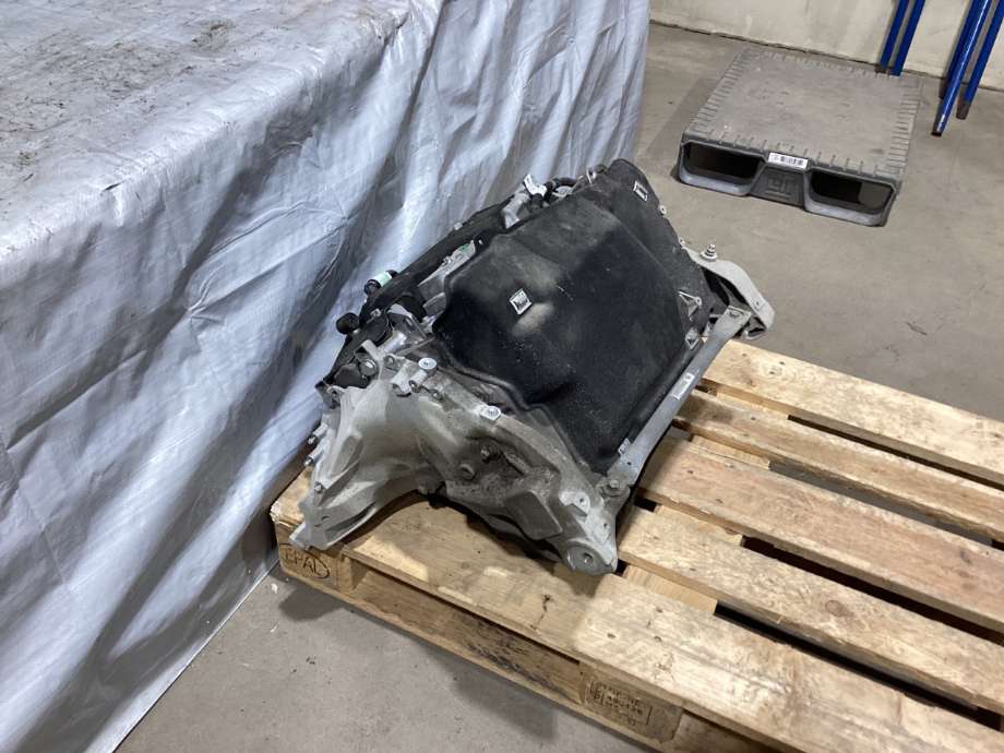 Motor elbil foran til BMW iX 2021-->> (I20) (I20) (BMW|12 33 5 B60 B51|)
