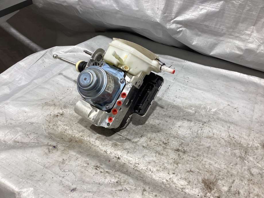 ABS sentral til BMW iX 2021-->> (I20) (I20) (BMW|34 50 5 A9C 088|)