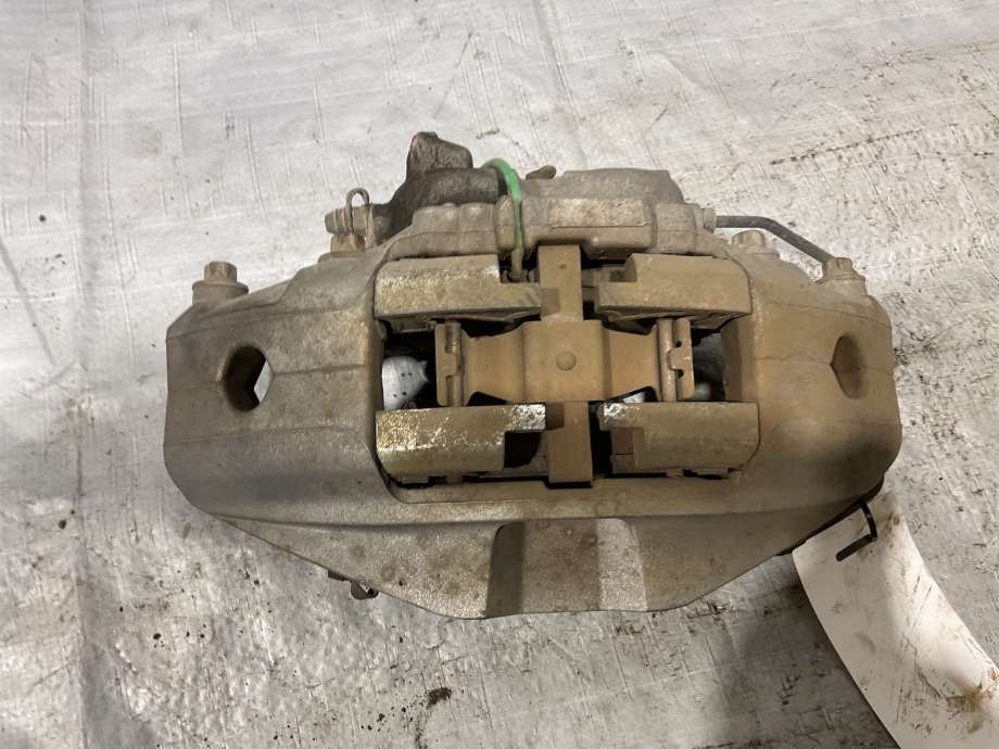 Bremsecaliper venstre foran til BMW iX 2021-->> (I20) (I20) (BMW|34 11 6 891 275|)