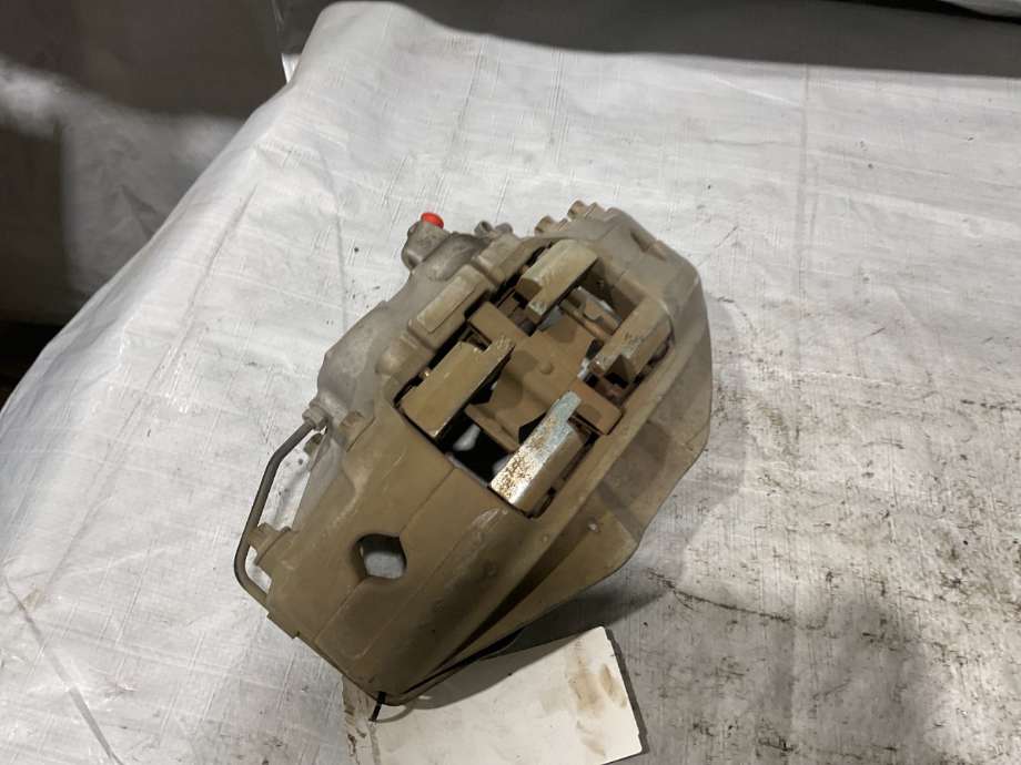 Bremsecaliper høyre foran til BMW iX 2021-->> (I20) (I20) (BMW|34 11 6 891 276|)