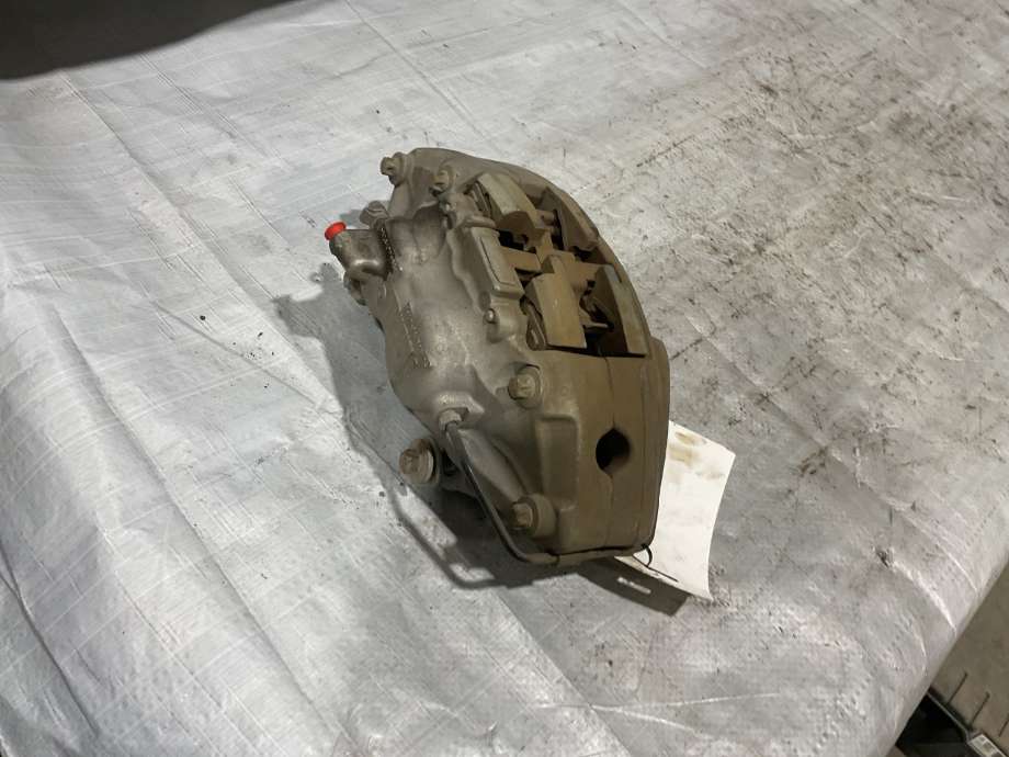 Bremsecaliper høyre foran til BMW iX 2021-->> (I20) (I20) (BMW|34 11 6 891 276|)