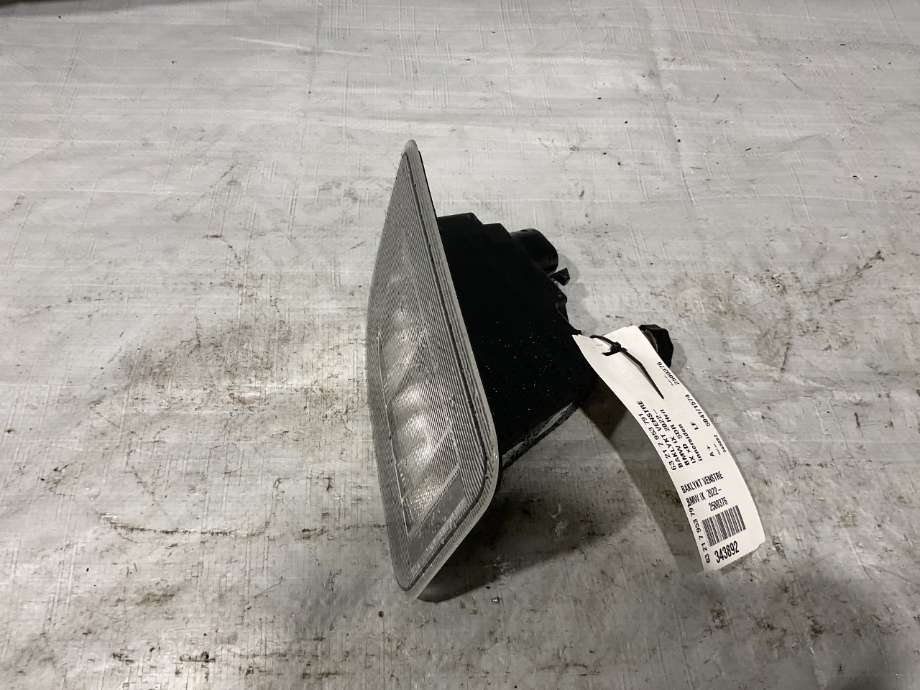 Baklykt venstre til BMW iX 2021-->> (I20) (I20) (BMW|63 21 7 953 791|)