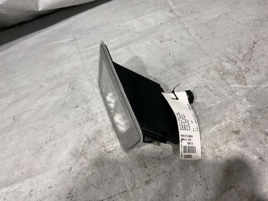 Baklykt høyre til BMW iX 2021-->> (I20) (I20) (BMW|63 21 7 953 792|)