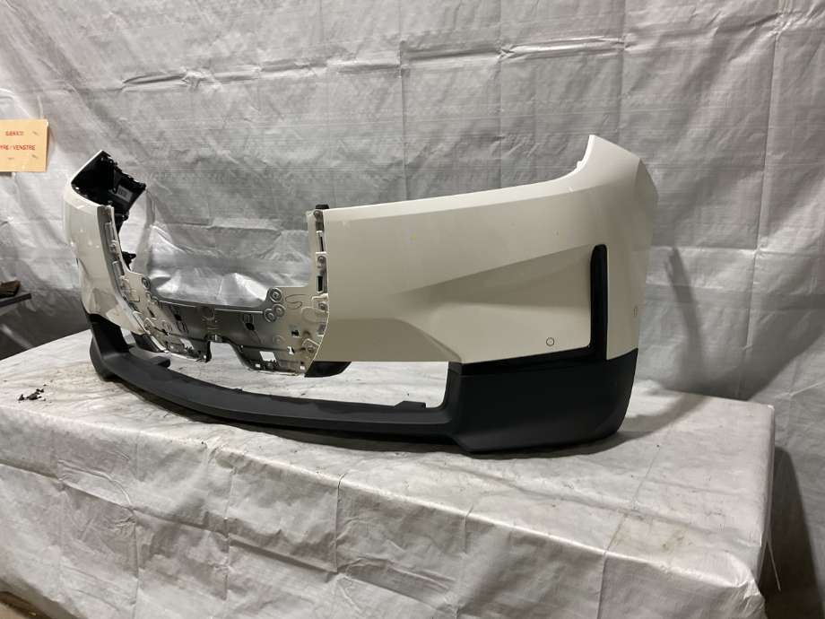 Støtfanger foran til BMW iX 2021-->> (I20) (I20) (BMW|51 11 7 933 598|51 11 5 A3A DD9|)