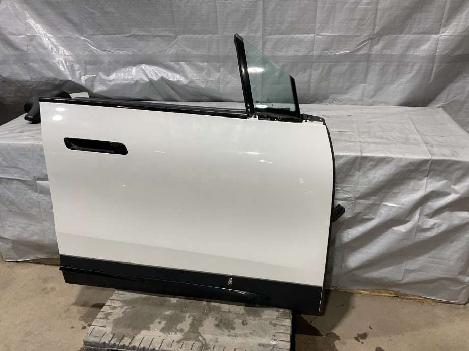 Dør høyre foran til BMW iX 2021-->> (I20) (I20) (BMW|41 00 9 880 292|)