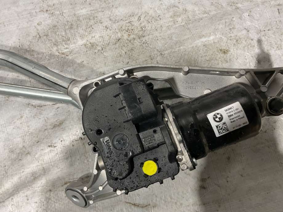 Viskermotor frontrute til BMW iX 2021-->> (I20) (I20) (BMW|61 61 5 A5C 6B6|)