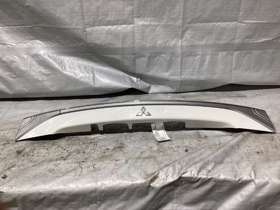 Lister til Mitsubishi Outlander, 2012-2015 (Type III, Fase 1) (MITSUBISHI|5817A255WA)