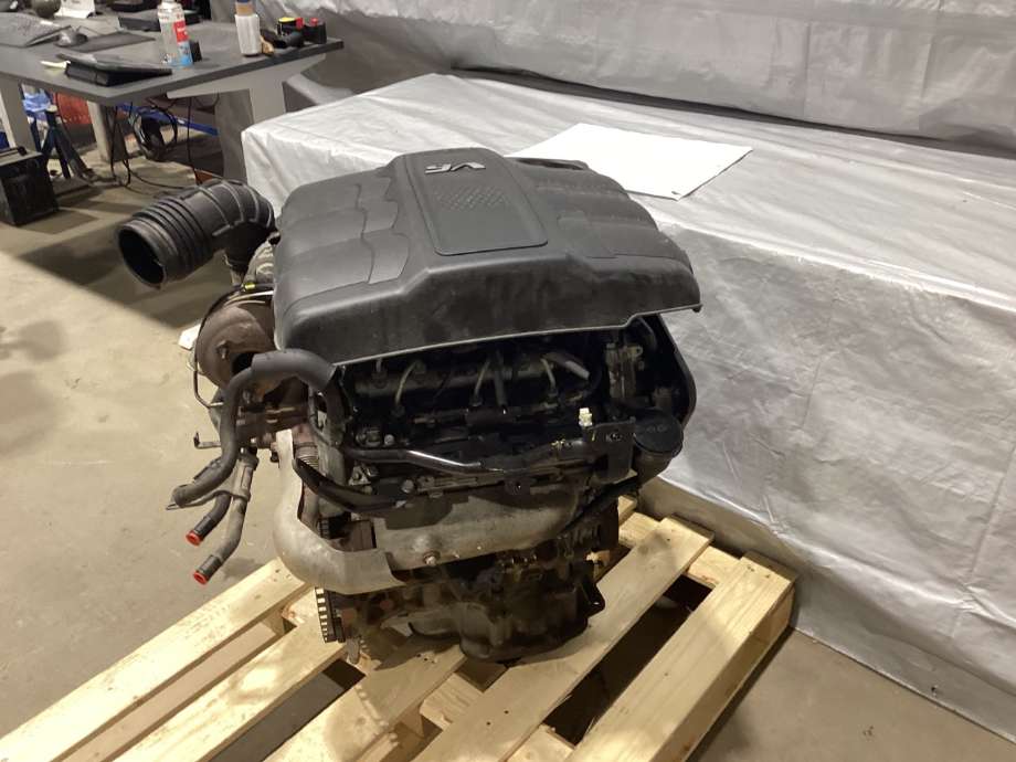 Motor diesel til Hyundai Ix55 2010-2011 (HYUNDAI|3.0 CRDI D6EA|102F13AU 00|102F13AU 01A)