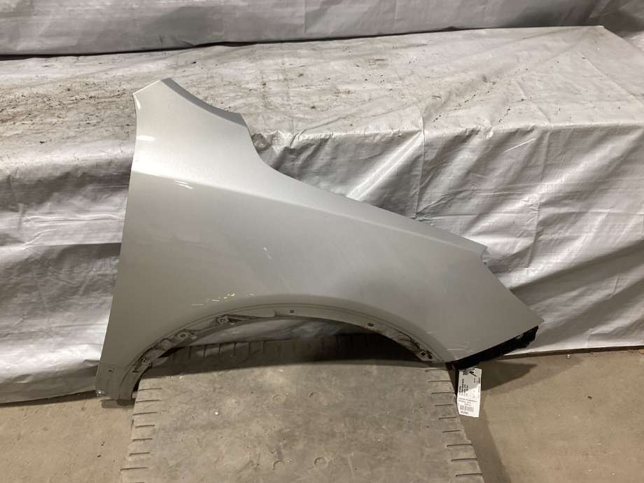Skjerm høyre foran til Hyundai Ix55 2010-2011 (HYUNDAI|66320 3J200|)