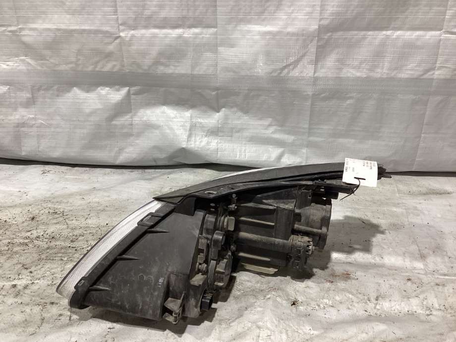 Frontlykt høyre halogen til Hyundai Ix55 2010-2011 (HYUNDAI|92102 3J320|)