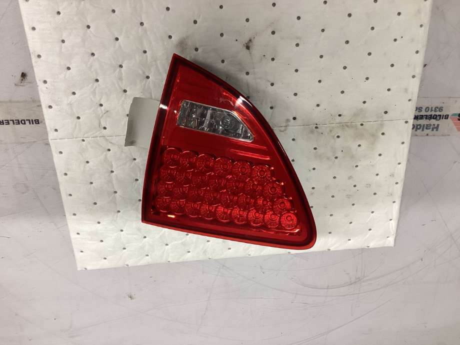 Baklykt høyre indre til Hyundai Ix55 2010-2011 (HYUNDAI|92406 3J100|)