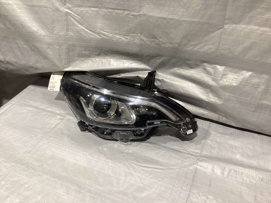 Frontlykt høyre halogen til Mopedbil Ligier JS50 2015-2024 (Type I)  