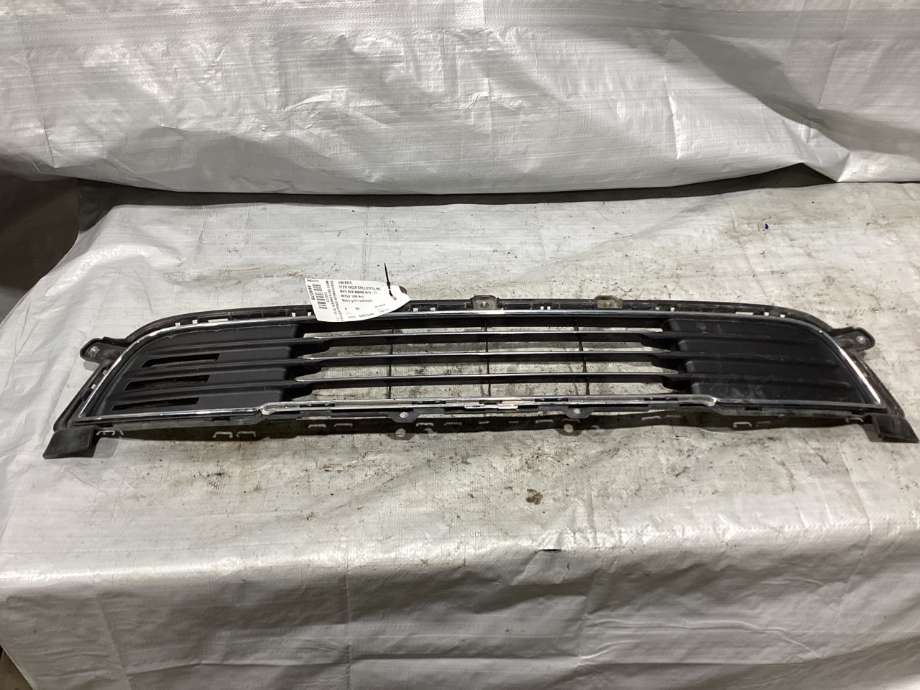 Diverse deler til Mitsubishi Outlander, 2012-2015 (Type III, Fase 1) (MITSUBISHI|6402A319)