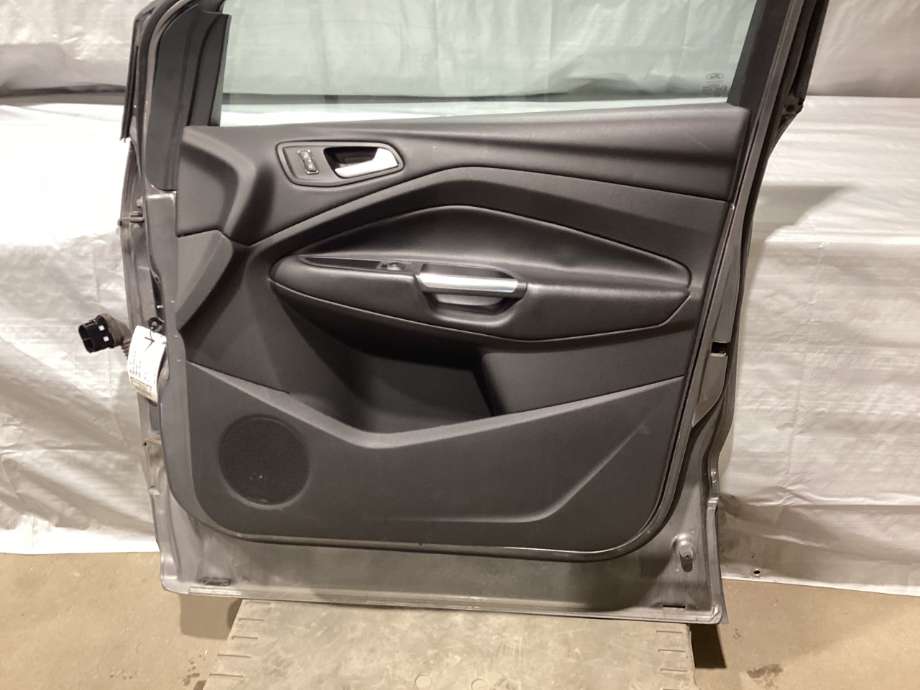 Dør høyre foran til Ford Kuga 2013-2019  (FORD|GV41-S20124-AH|2387793|)