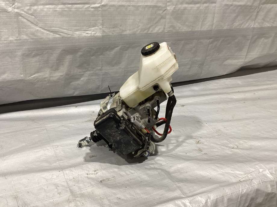 Bremsepumpe hoved til Toyota RAV4 2019-->> (Type V)  (TOYOTA|4705042380|)