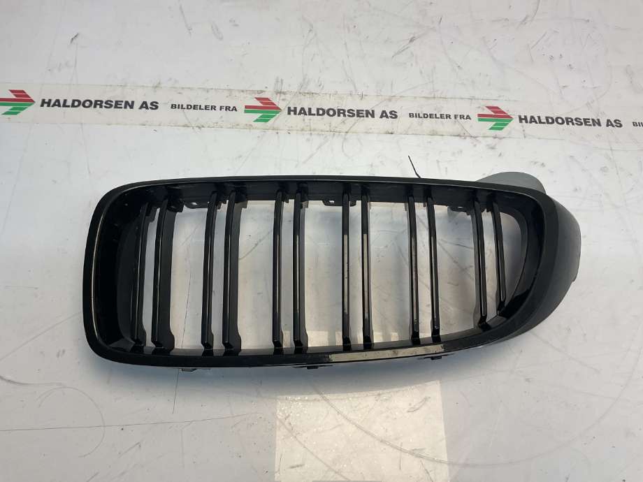 Grill til BMW 4-Serie 2013-2020 (F32/F33/F36) (F32/F33/F36) (BMW|51 13 5 A3D 025|51 13 5 A3D 026|)