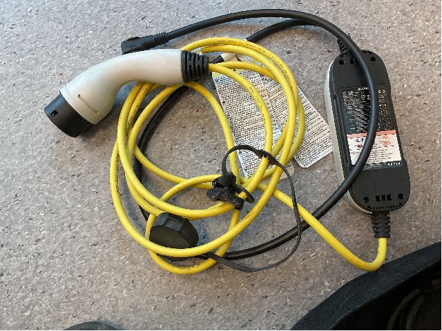 Batterilader kabel til VW e-Golf 2014-2017 (Fase 1)  (VOLKSWAGEN|1EA 971 675 AL|)