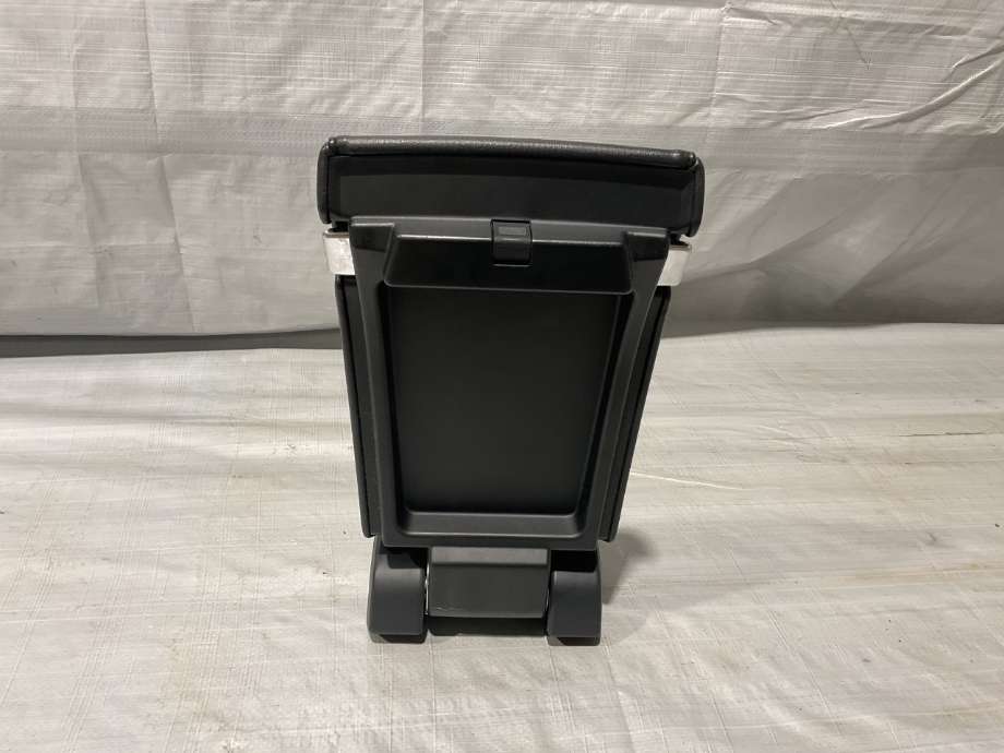 Sete armlene lokk til Volvo V70 2007-2013 (Type III, Fase 1)  (VOLVO|39804767|)