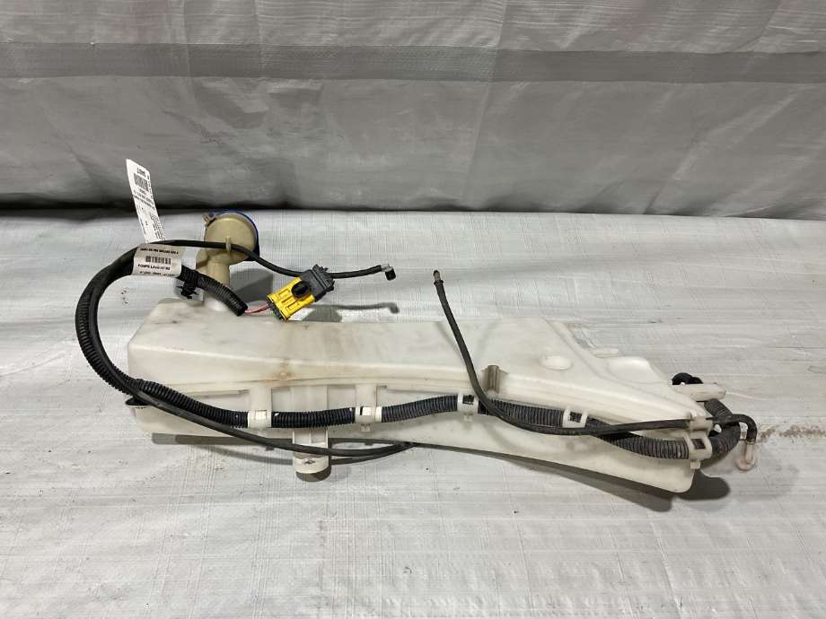 Spylertank til Peugeot 5008 2017-->> (Type II) (PEUGEOT|98 414 042 80|)