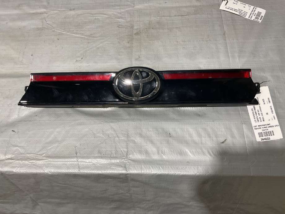 Lister til Toyota Yaris Cross (SUV), 2021-->>  (768010D760)