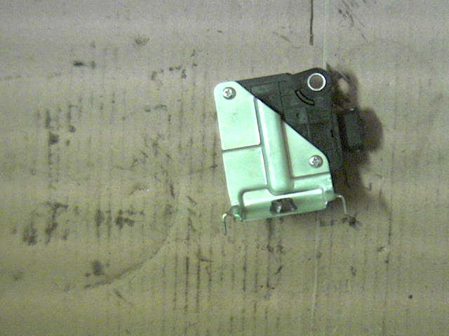 Styreenhet diverse til Toyota Hilux 2002-2005  (GAMMEL TYPE -06/05|)