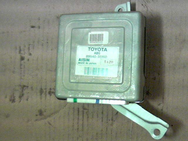 Styreenhet diverse til Toyota Hilux, 2002-2005  (GAMMEL TYPE -06/05|)