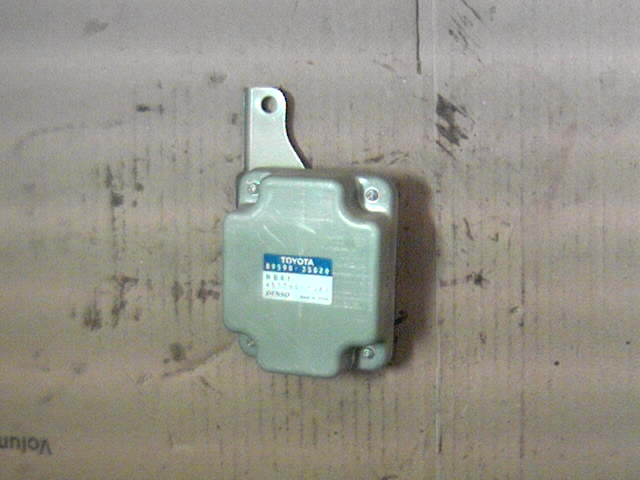 Styreenhet diverse til Toyota Hilux, 2002-2005  (GAMMEL TYPE -06/05|)