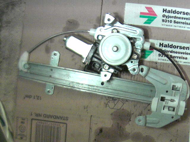 Ruteheis til Nissan X-Trail 2002-2007 (T30) (T30) 