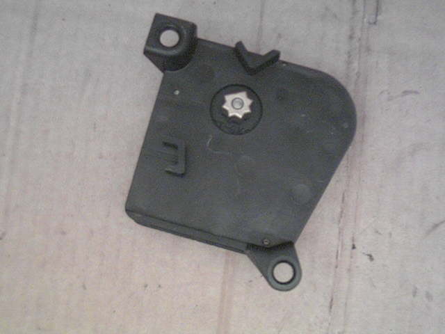 Diverse deler til Peugeot 406 1999-2004 (Fase 2)  (PEUGEOT 406||657102JD)