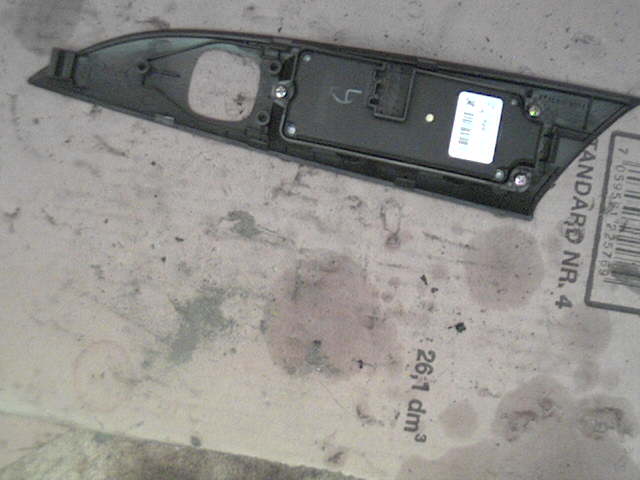 Bryter ruteheis til Mazda 3 2003-2005 (Type I, Fase 1)  (MAZDA 3|03123000BP4L66350|)