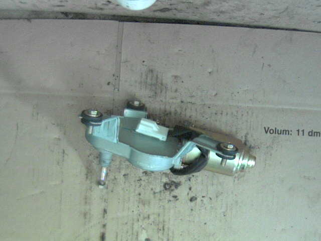Viskermotor bakrute til Hyundai Terracan, 2002-2007  (HYUNDAI|98700H1000)